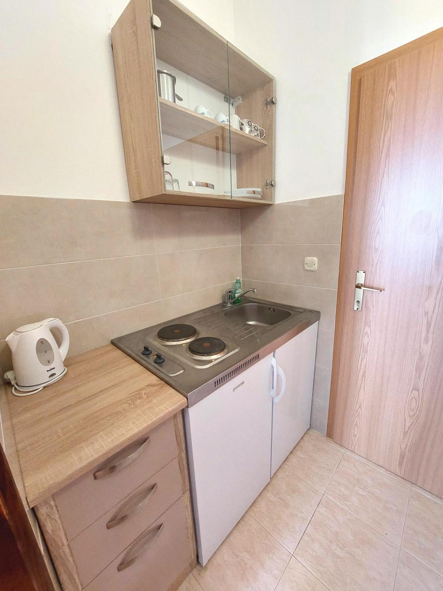 Apartmani Korljan 格拉达茨 外观 照片